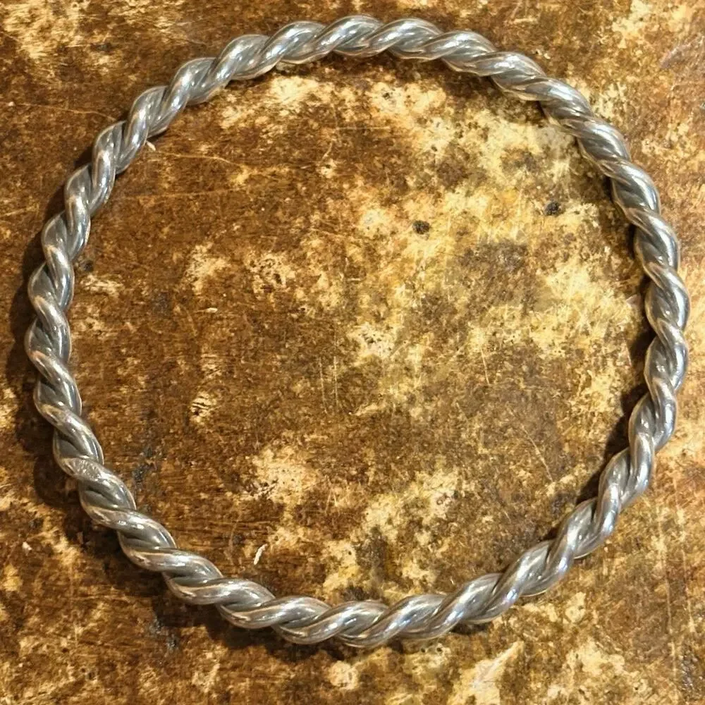 Sterling Silver Twisted Bangle Bracelet 7.25 Inches Vintage 24.6 Grams